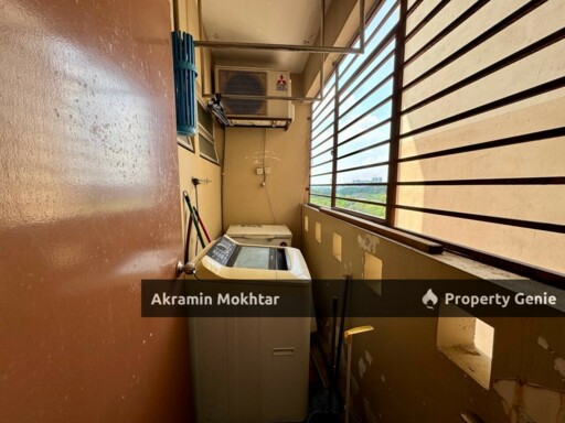 Freehold Renovated Condominium Elaeis 2, Bukit Jelutong