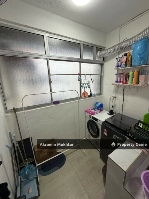 Freehold & Renovated | Sri Putra Apartment @ Jalan SP19, Taman Sri Putra, Sungai Buloh