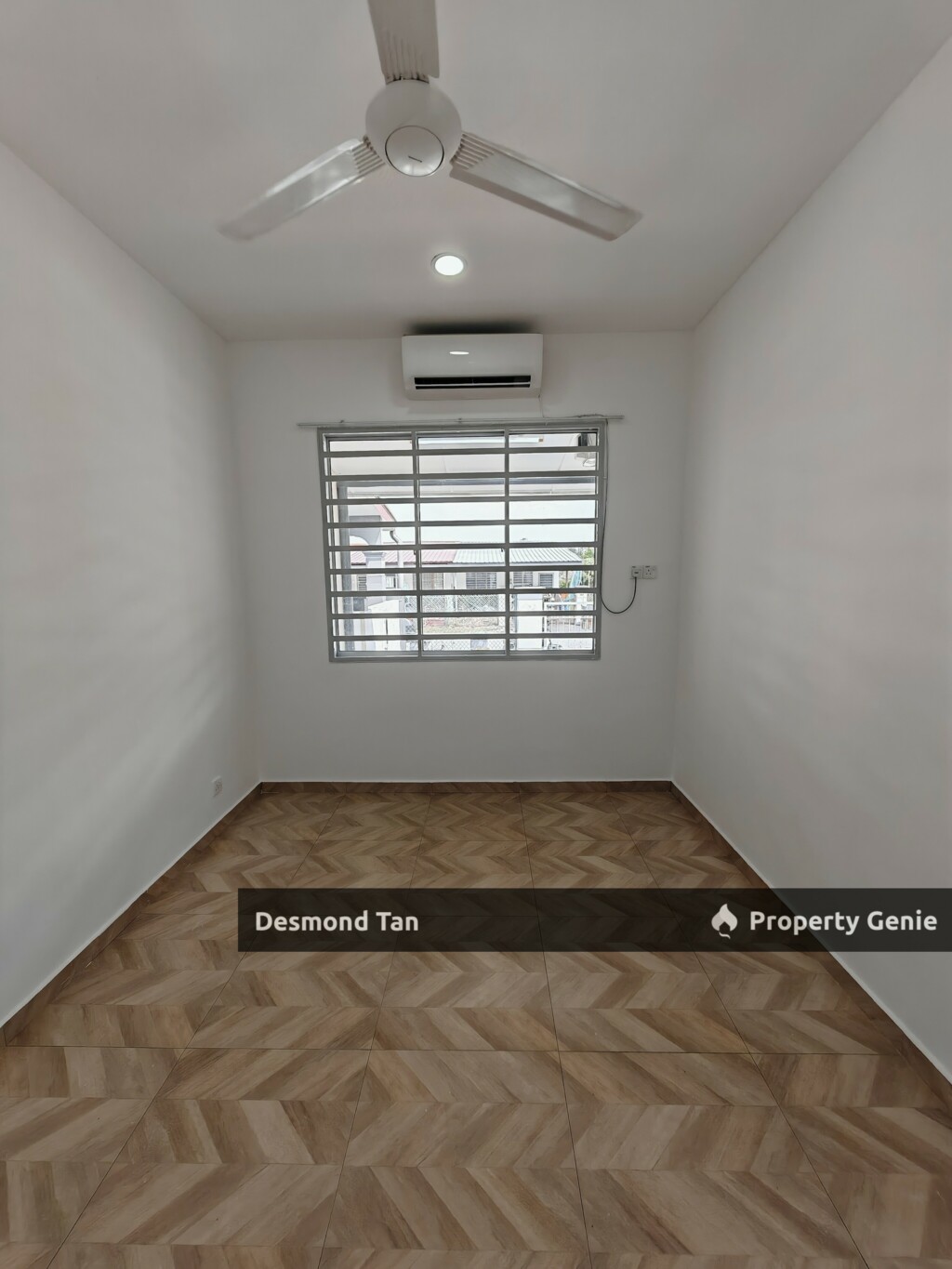 Taman Bukit Kristal, Galena, Jasper Jaya, Seremban ( Corner )