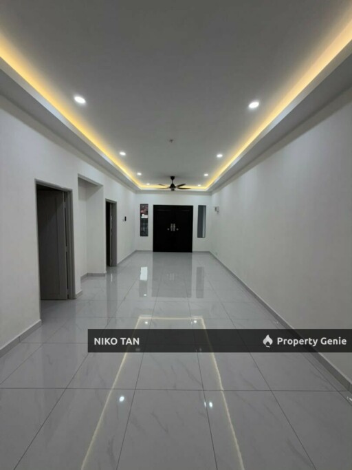 Jalan Merah 1Stry Fully Renovated Taman Pelangi