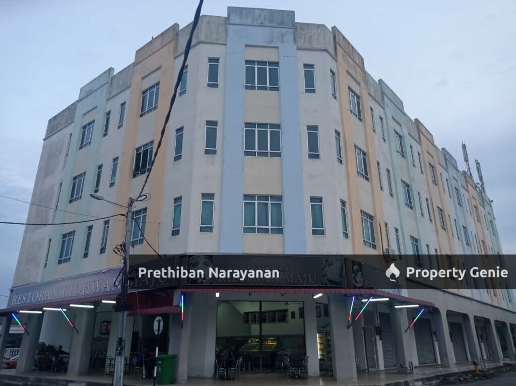 (Hutan Melintang) Freehold Corner 4 Storey Shoplot for Sale