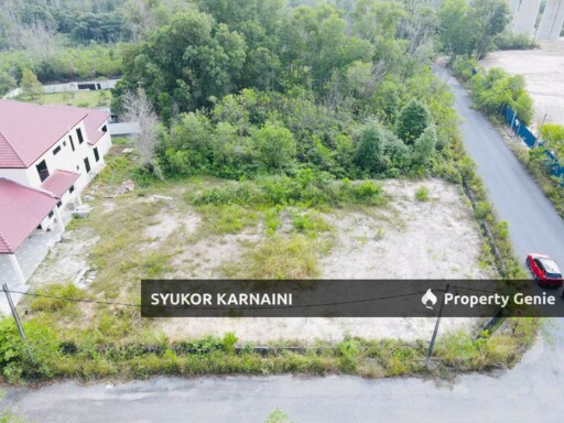 LOT BANGLO  AMBANG  SURIA Puncak Alam