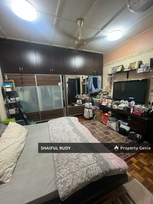 Want to Sell. 2 Storey Terrace House Endlot Jalan Cecawi 6