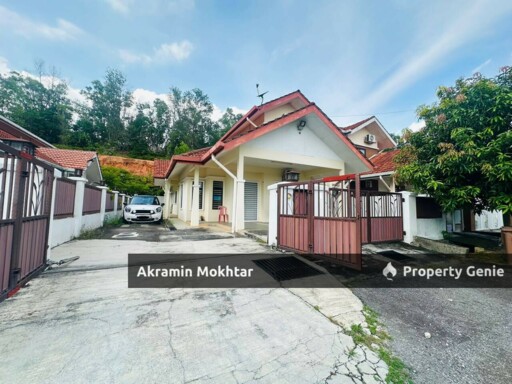 Freehold, Facing Open & Partially Furnished | 1.5 Storey Semi D Taman Desa Utama, Sg Merab, Kajang ✅