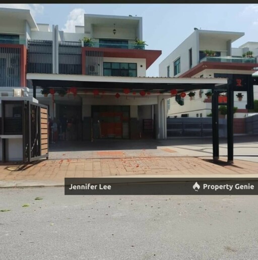 Gated Guarded 3 storey Semi D with built-in lift, Golf View Villa @ Taman Golf, Ipoh