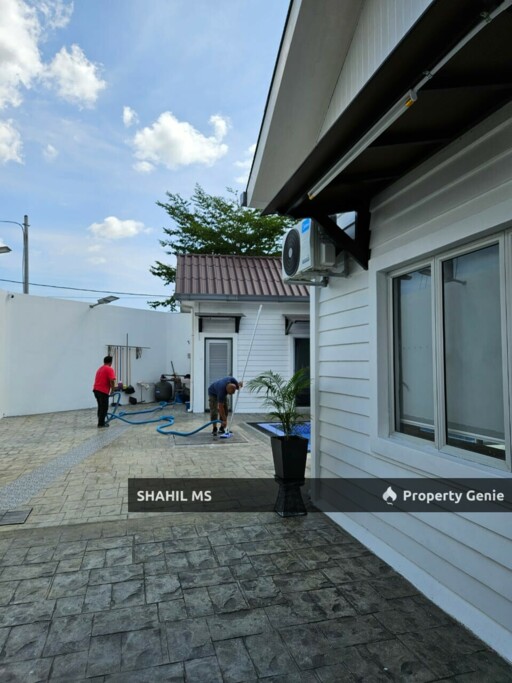 sp0092 || KLUANG JOHOR || TAMAN SERI LAMBAK || RUMAH TERES SETINGKAT || CORNER LOT INTERNATIONAL LOT || 7113 SQFT || RM1,650,000