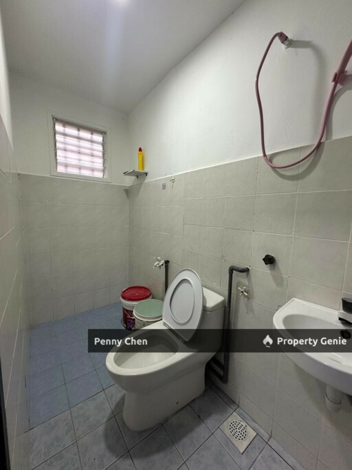 For Sale Taman Pakatan Jaya Double Storey Terrace House, Facing to Empty Land and Facing North, Nearby to Sunway Lost World