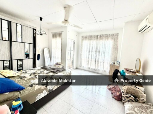 Freehold | 24 x 70  Double Storey Superlink House  Bandar Kinrara 2 BK2, Puchong Facing OPEN