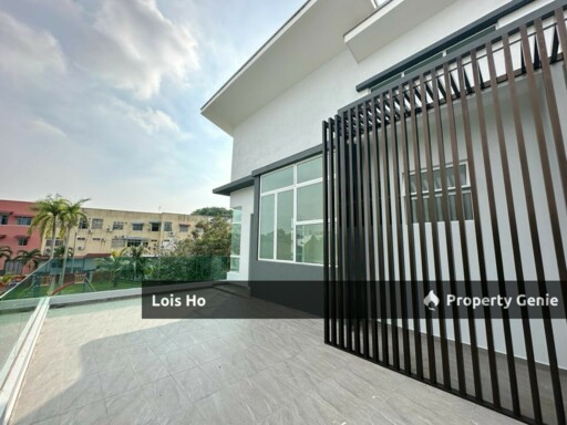 Bachang Jalan Kesidang Double Storey Semi D Freehold 1.3mil