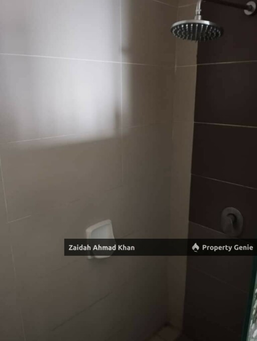 3 Storey Superlink Anjung Sari Setia Alam Rumah Untuk Dijual For Sale  Paling Murah