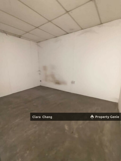 Taman Perindustrian Berjaya 1.5 Storey Factory for Rent