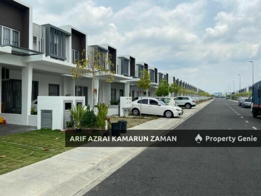 [Special Offer] Double Storey Terrace Casa View @ Cybersouth, Dengkil | 4R3B | RM650,000