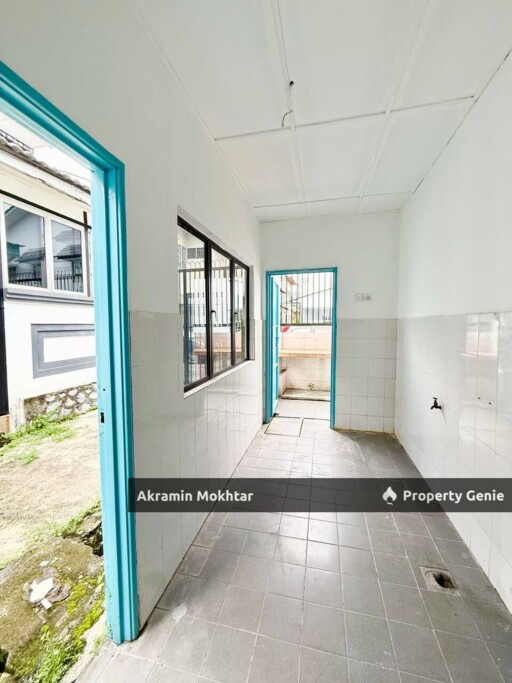 Freehold, End Lot & Renovated | Double Storey Bandar Puchong Jaya , Puchong