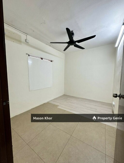 FLAT KOMPLEKS PULAU MUTIARA 527sf FULLY RENOVATED GEORGETOWN