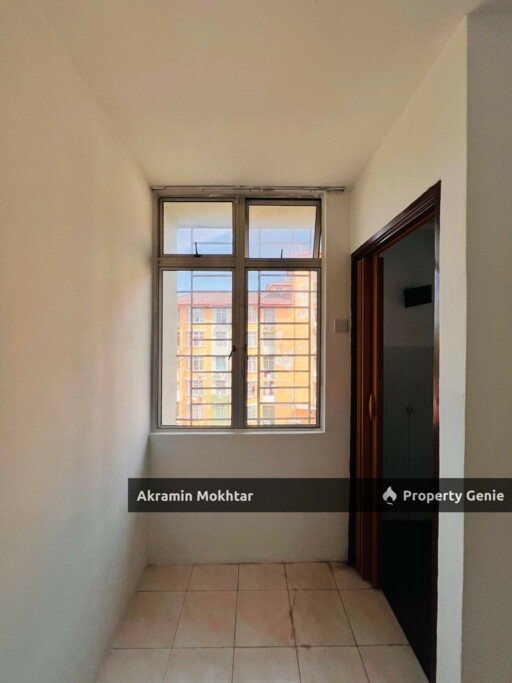 Corner Unit, Refurbished & 1 Parking | Seroja Apartment, Taman Putra Perdana, Puchong