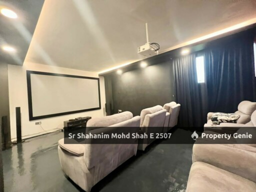 Reflexion Pool Villa Bandar Nusaputra Timur Puchong South