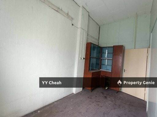 Gopeng Shop Lot for Sale - Jalan Eu Kong Freehold 22x70