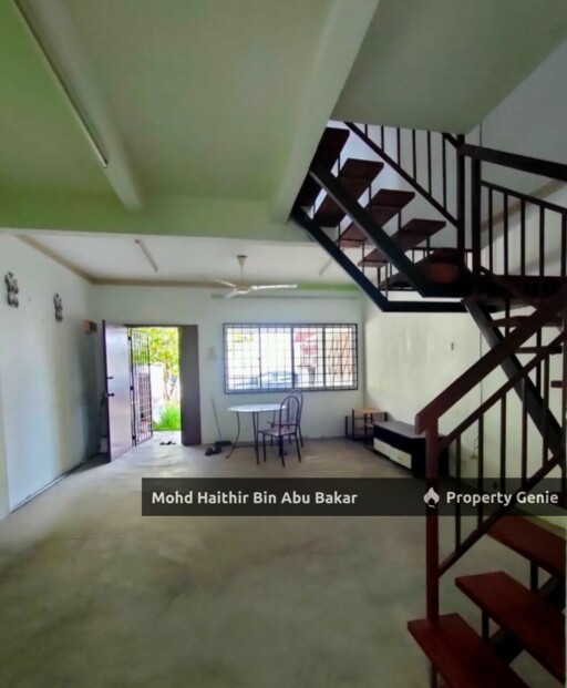 2 Storey Terrace For Sale At Ayer Keroh Below Market Value