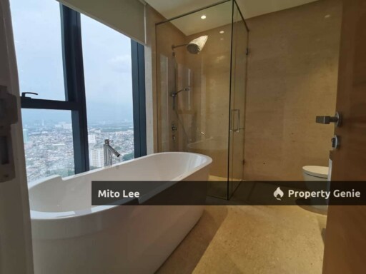 5-Star Luxury Condo in JB City For Sale