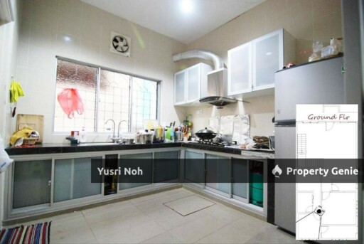 Double Storey Terrace House : Corner Lot USJ 9, Subang Jaya