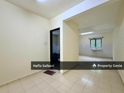 Double Storey Terrace Taman. Salak Baiduri Sepang