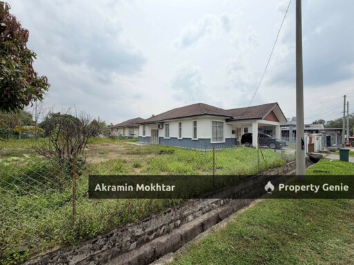 FREEHOLD, PARTIALLY FURNISHED & TANAH LUAS 107×80 | 1 Storey Bungalow, Mahkota Hills, Seksyen 18 Bandar Tasik Senangin, Lenggeng