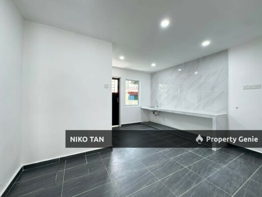 [EXTENDED]2-Storey Jalan Danau Taman Desa Jaya For Sale
