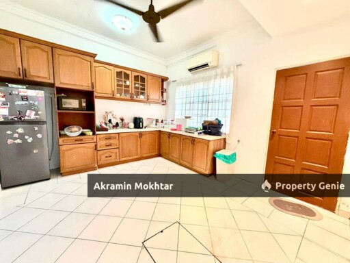 Freehold | 24 x 70  Double Storey Superlink House  Bandar Kinrara 2 BK2, Puchong Facing OPEN