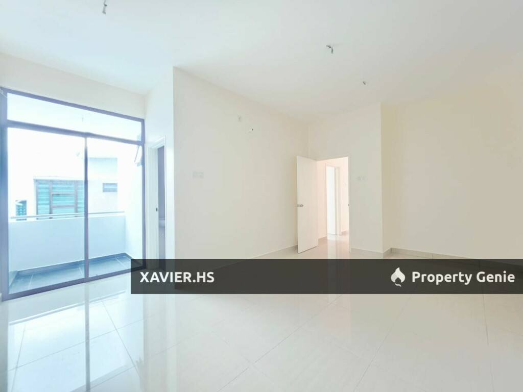 Taman ungku tun aminah Promenade 2 Storey Cluster House