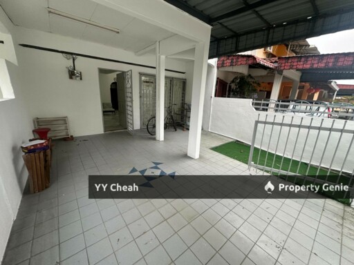 Taman Cempaka 2-storey House For Sale - Good Condition, Concrete Ceiling