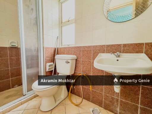 FREEHOLD, NEAR MRT & 1 PARKING | Desa Impiana Condominium, Puchong, Selangor.