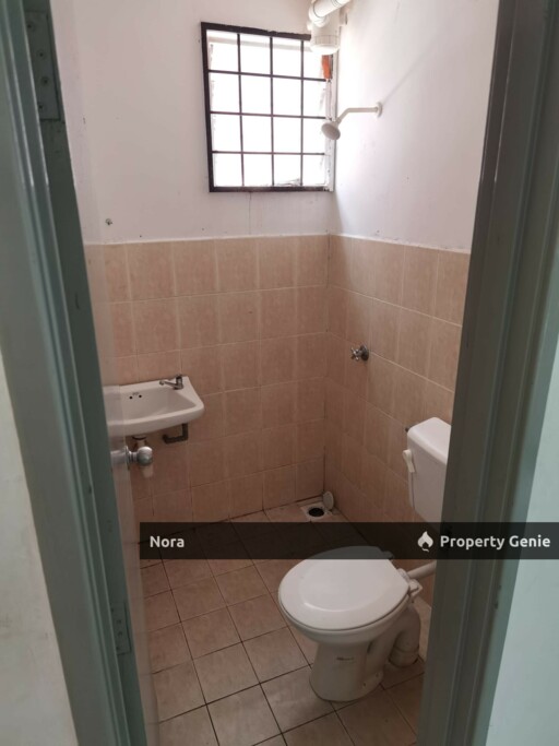 Pangsapuri Ara Ria Mantin Ground Floor 3R3B RM750