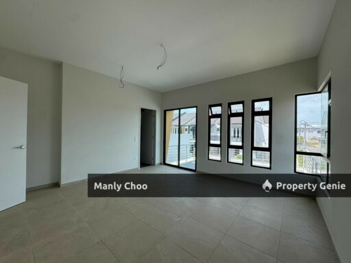 22x70 CORNER GUARDED Double Storey Molek Residence Ayer Molek Nr Ayer Keroh