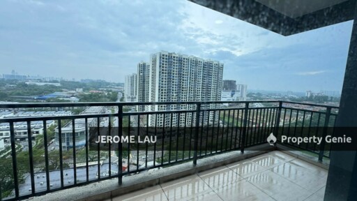 Country Garden Central Park Balcony Room with Aircond RM1000