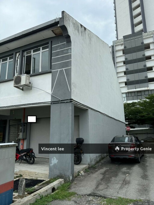 Lestari Perdana, Equine Park, Taman Puncak Jalil, Seri Kembangan [Ground Floor Unit]