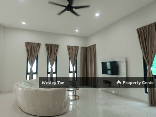 Ujong Pasir 8 Residence Freehold 2 Storey Semi-D Seaview For Sale