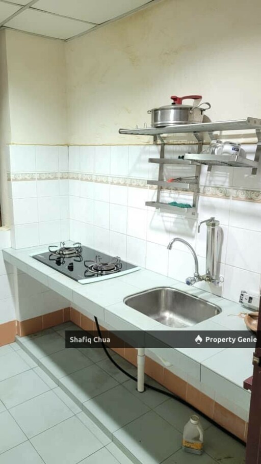 Low Density Pangsapuri Sri Pelangi, Seksyen U5, Shah Alam for Sale