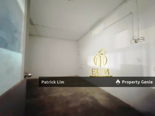 1.5-Storey Factory For Sale @ Taman Merdeka