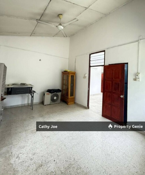 SINGLE STOREY TERRACE END LOT AT TASEK, IPOH