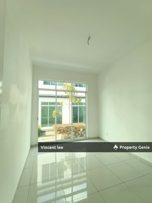[Endlot with Extra Land] Eco Majestic, Merrydale, Semenyih 2 Storey Terrace House