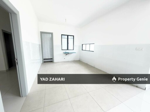 Casablanca, Alam Impian | 2-Storey Semi-D 4 Bedrooms | RM1.7M - Freehold, Non Bumi, Near Playground and Spacious Parking