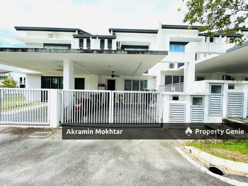 FREEHOLD, FACING OPEN & RENOVATED | DOUBLE STOREY TERRACE INTERMEDIATE HOUSE LAMAN ORKID 4 NILAI IMPIAN NILAI
