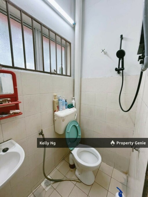 2 Sty Endlot Renovated Super Worth it At Tmn Sentosa Klang For Sale