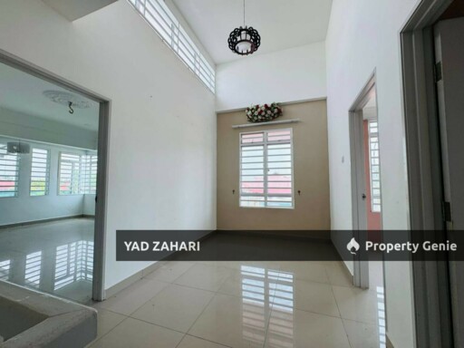 Taman Bentara, Telok Panglima Garang | 2-Storey Terrace 5 Bedrooms | RM690K - Endlot & Fully Renovated Extended