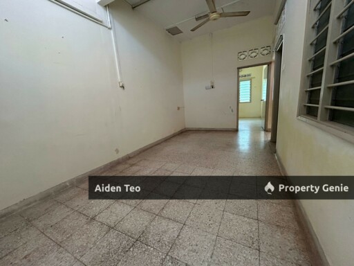 Taman Ujong Pasir For Sale