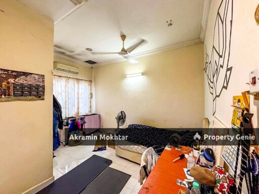 FACING OPEN! Double Storey Terrace Seksyen 9 Shah Alam