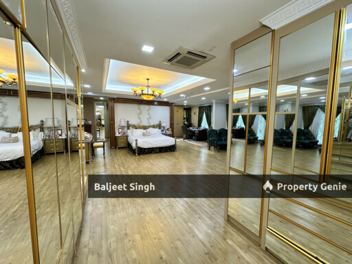 Under Market Value Semi D- Extended and Renovated  in SS4B Kelana Jaya