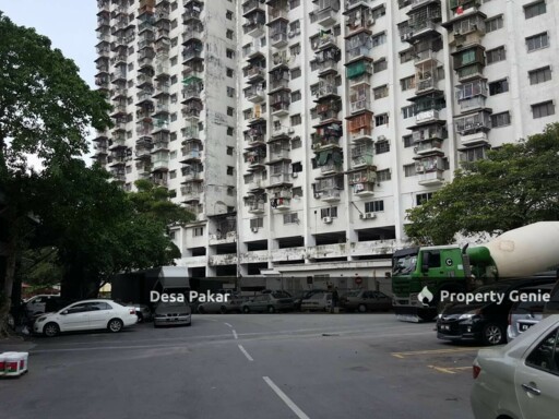 Desa Pakar