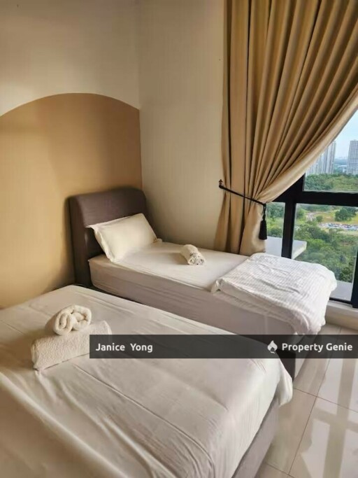 D'Pristine Medini