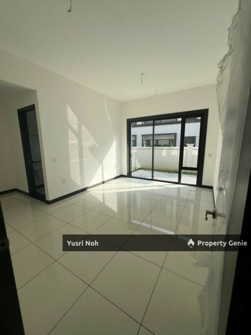 New Semi-D 2 Storey Elmina East - Under Warranty!